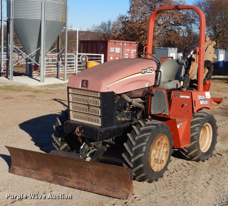 image for item LT9003 2008 Ditch Witch RT40  trencher