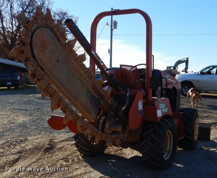 image for item LT9003 2008 Ditch Witch RT40  trencher