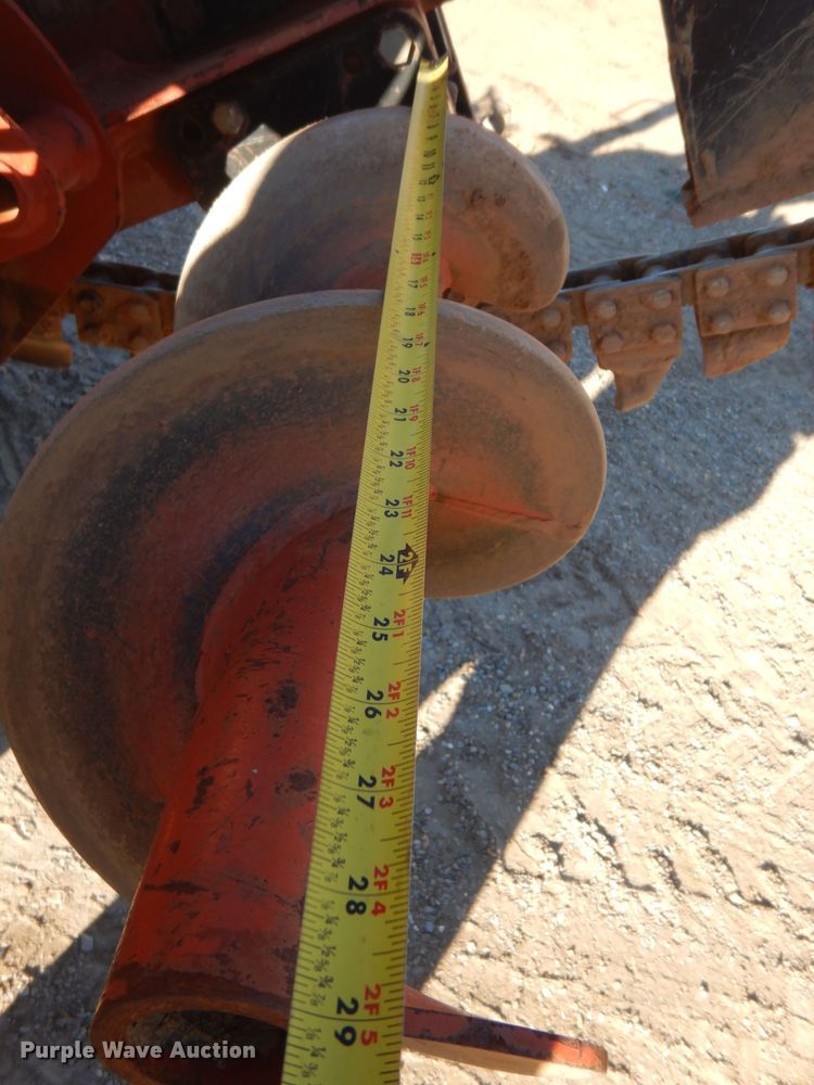 image for item LT9003 2008 Ditch Witch RT40  trencher