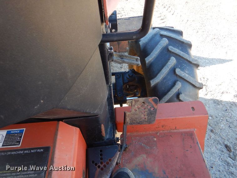image for item LT9003 2008 Ditch Witch RT40  trencher