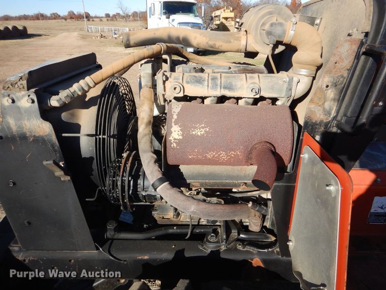 image for item LT9003 2008 Ditch Witch RT40  trencher