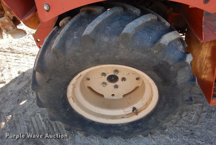 image for item LT9003 2008 Ditch Witch RT40  trencher