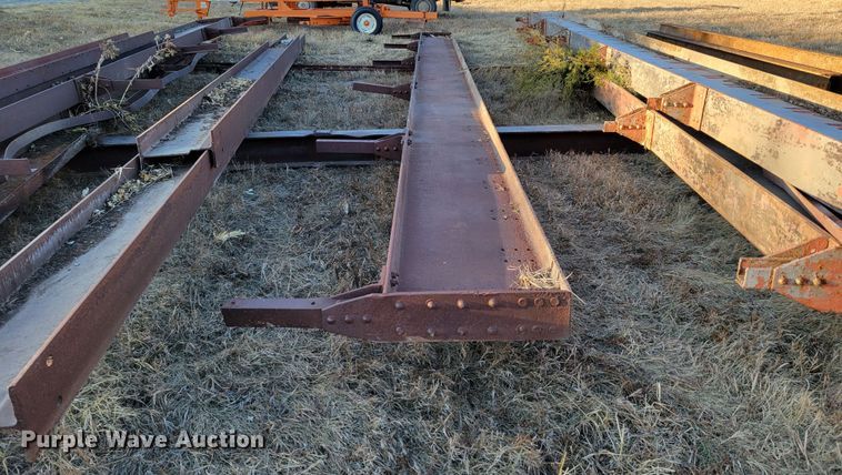 image for item LY9811 (15) I-beams