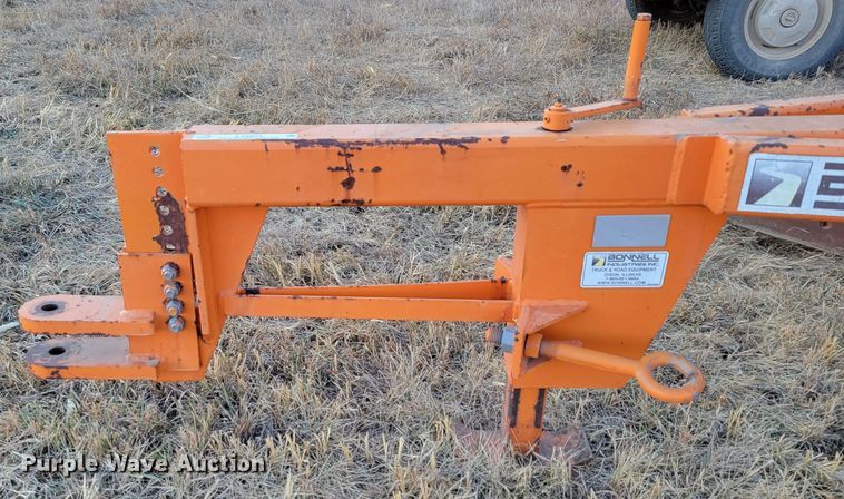 image for item LY9812 Bonnell 272  road maintainer