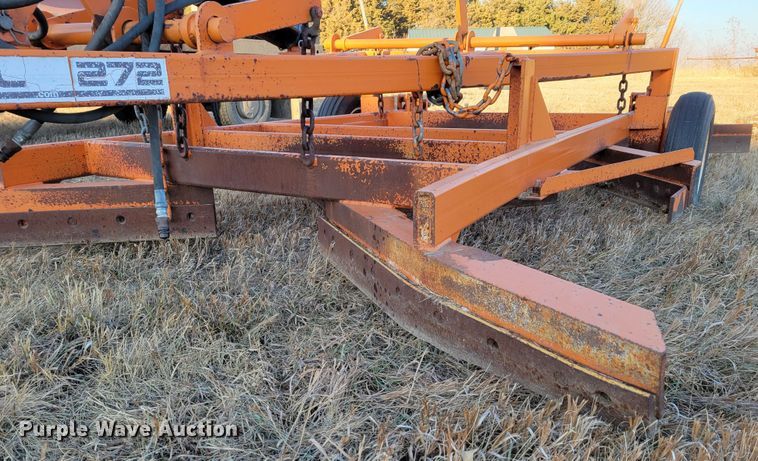 image for item LY9812 Bonnell 272  road maintainer