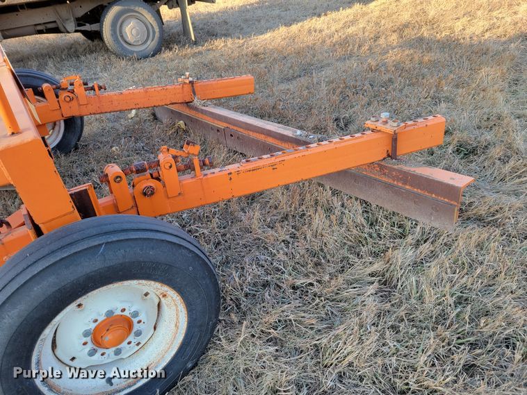 image for item LY9812 Bonnell 272  road maintainer