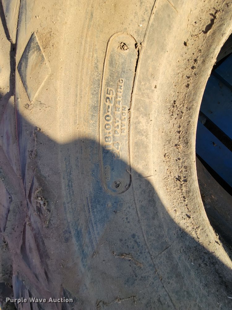 image for item LY9816 (4) tires