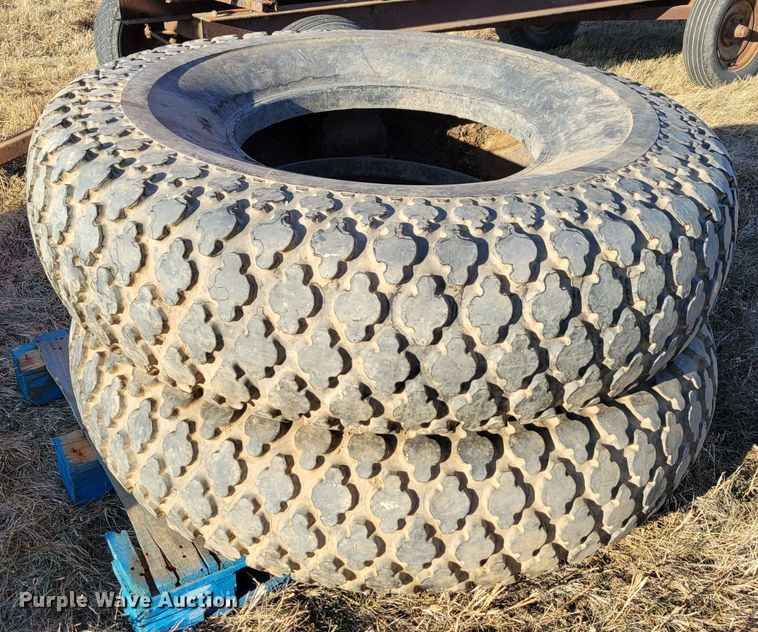 image for item LY9816 (4) tires