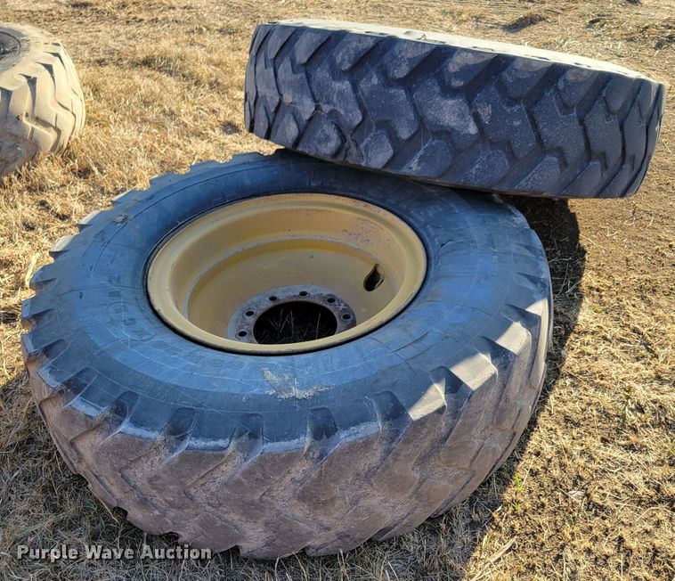 image for item LY9818 Tires and wheels