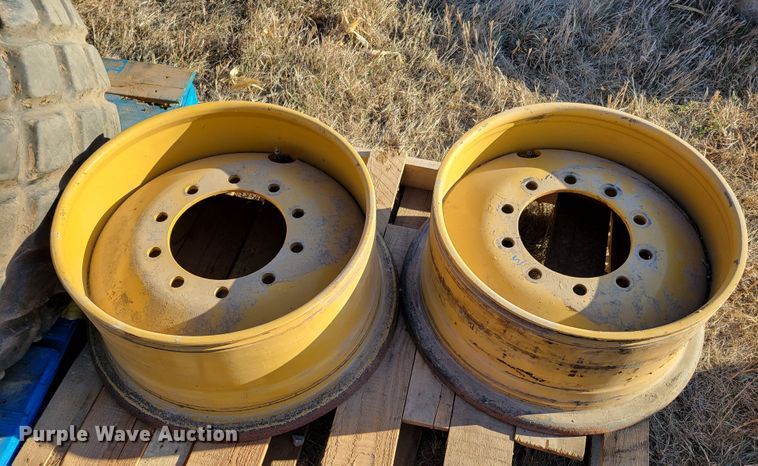 image for item LY9818 Tires and wheels