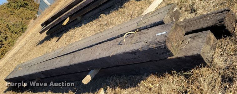 image for item LY9821 (4) bridge timbers