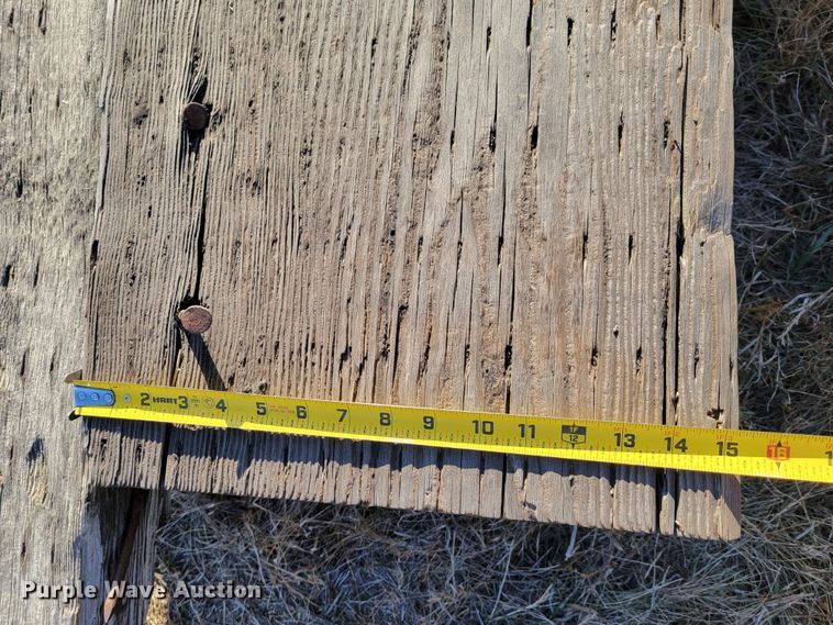 image for item LY9821 (4) bridge timbers