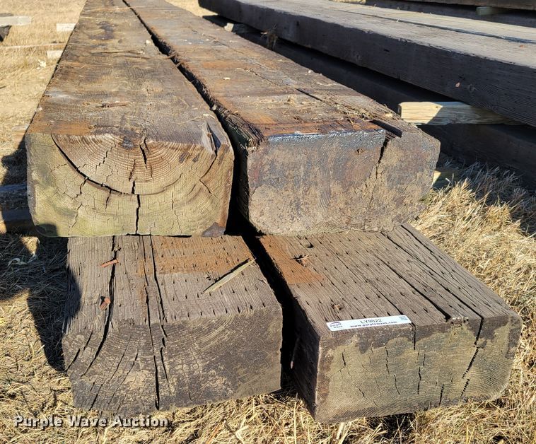 image for item LY9822 (4) bridge timbers