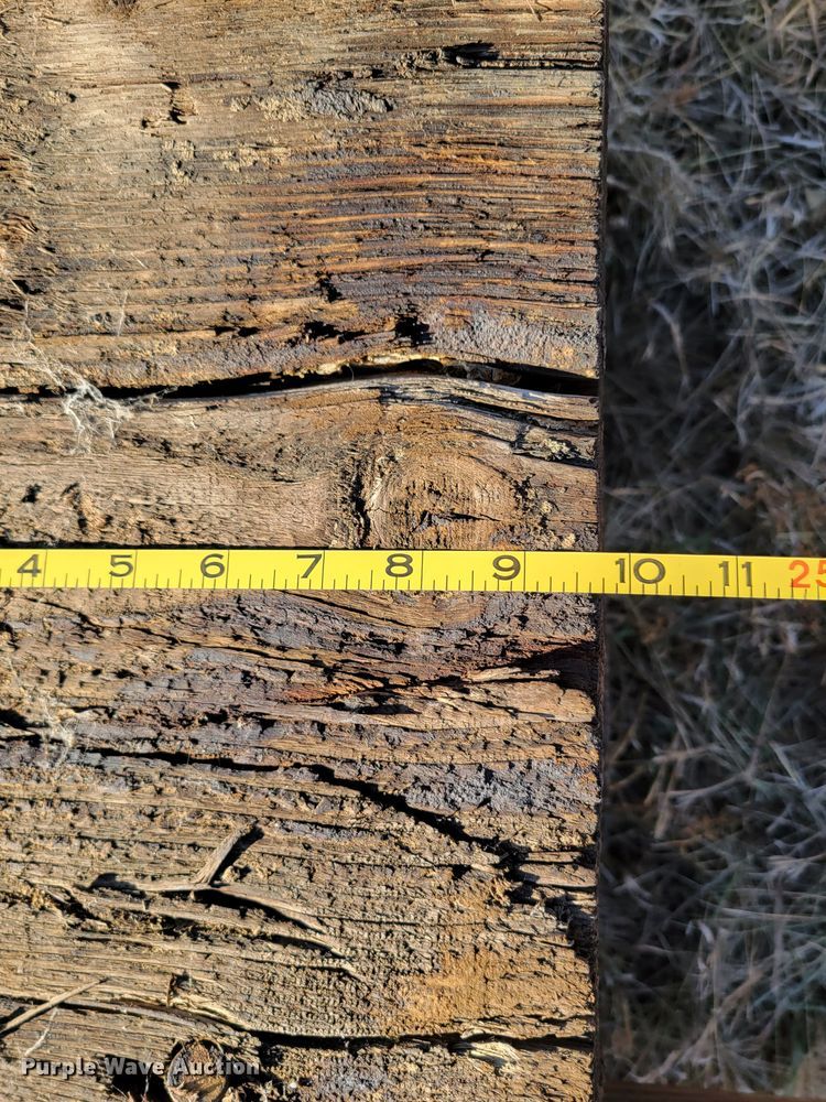 image for item LY9822 (4) bridge timbers