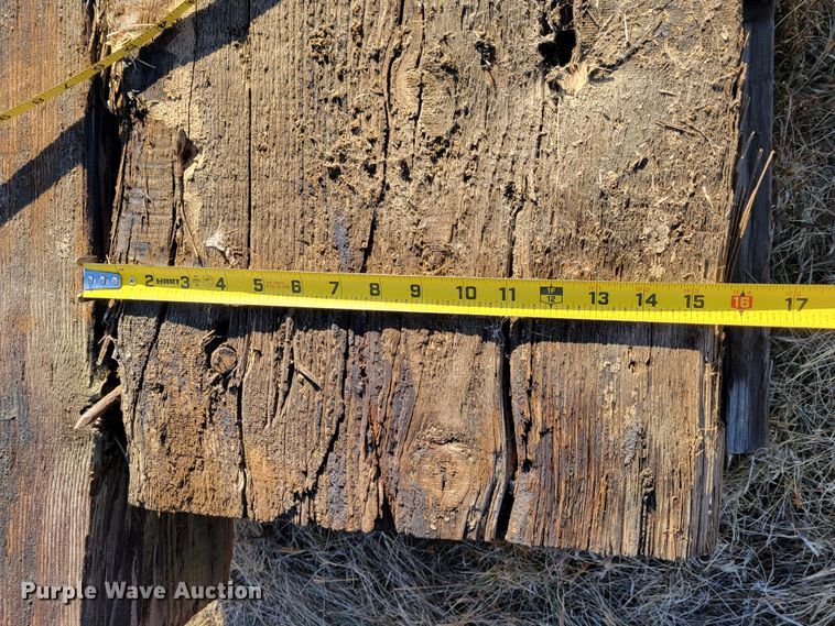 image for item LY9822 (4) bridge timbers