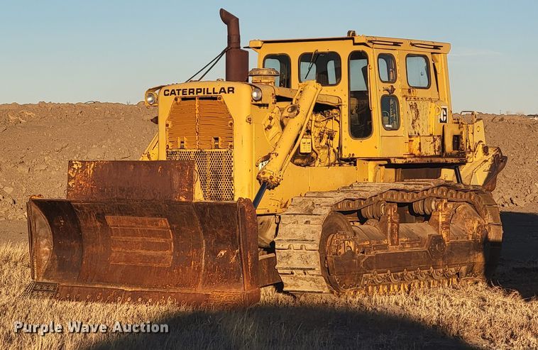 image for item ME9542 1974 Caterpillar D9G  dozer