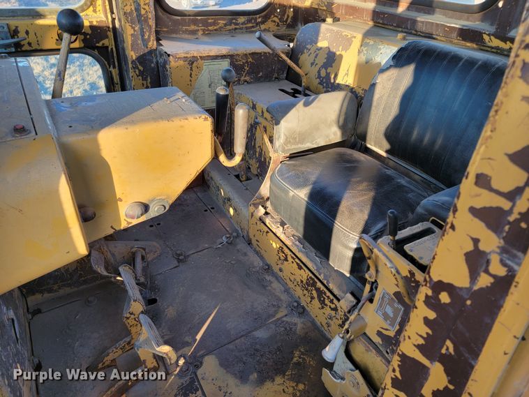 image for item ME9542 1974 Caterpillar D9G  dozer