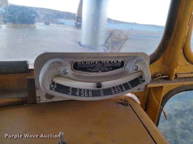 image for item ME9543 1973 Caterpillar D9G  dozer