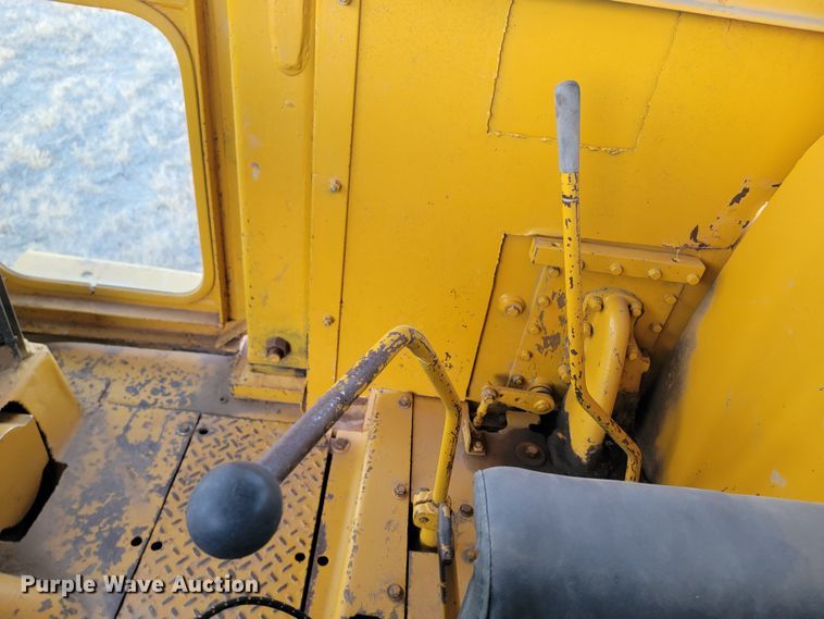 image for item ME9543 1973 Caterpillar D9G  dozer