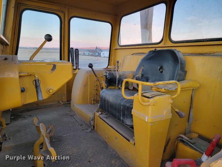 image for item ME9544 1966 Caterpillar D8H  dozer