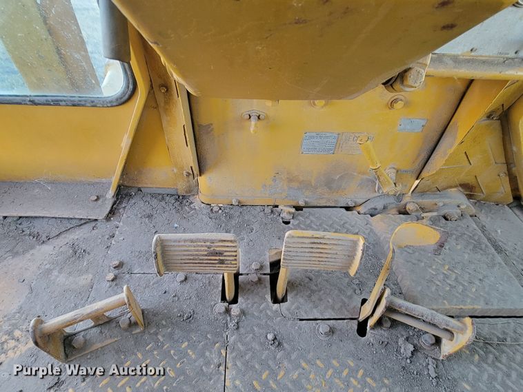 image for item ME9544 1966 Caterpillar D8H  dozer