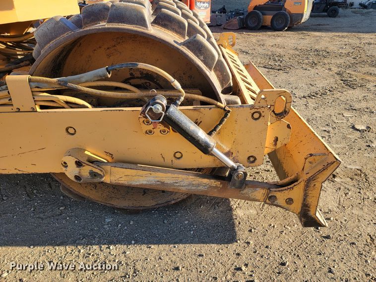 image for item ME9545 Case W602BP  single drum vibratory roller