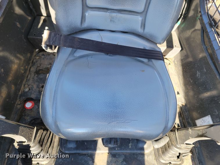 image for item ME9546 2018 Case SR210  skid steer loader