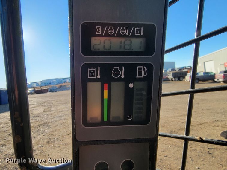 image for item ME9546 2018 Case SR210  skid steer loader