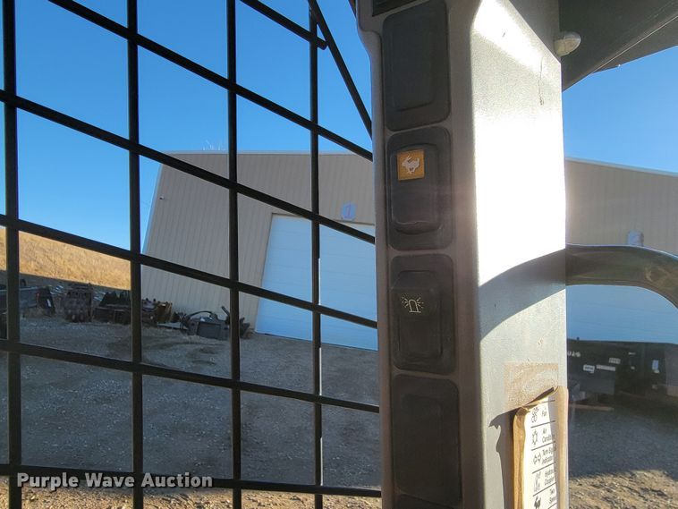 image for item ME9546 2018 Case SR210  skid steer loader