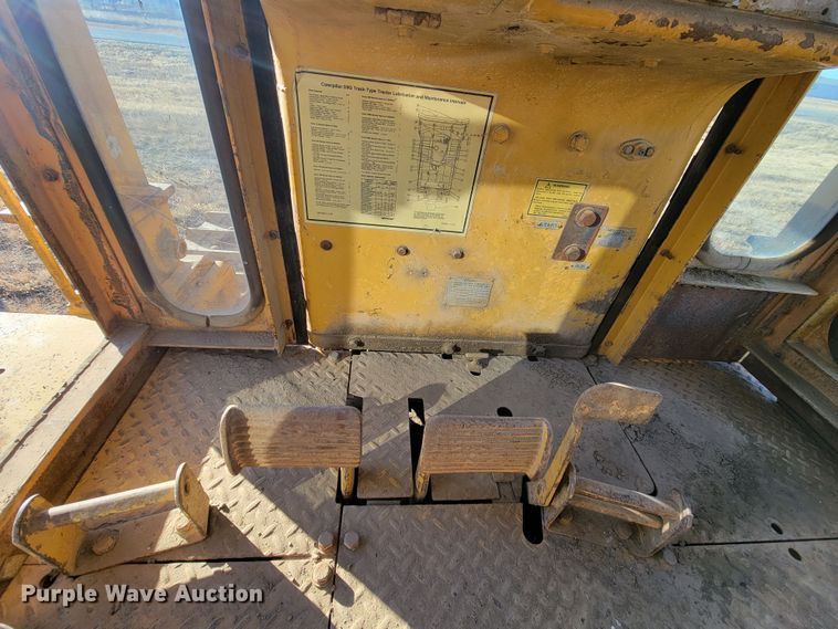 image for item ME9556 1969 Caterpillar D9G  crawler tractor