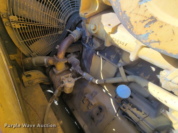 image for item ME9556 1969 Caterpillar D9G  crawler tractor