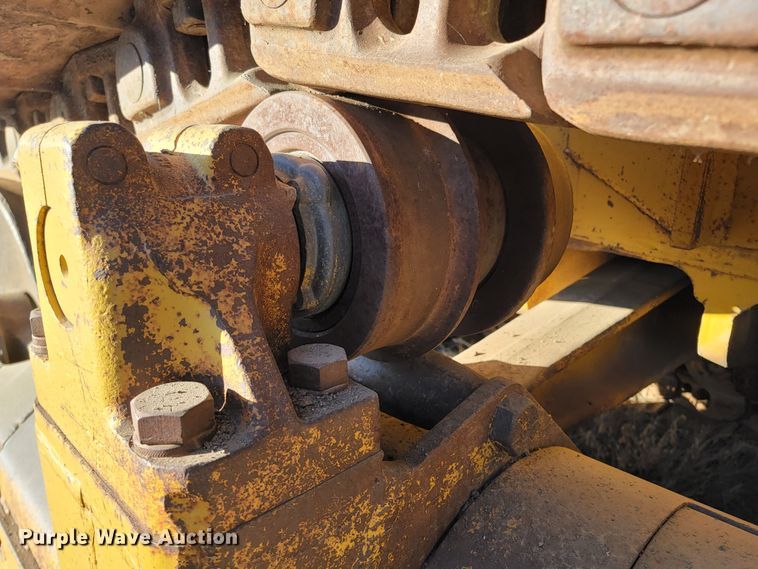 image for item ME9556 1969 Caterpillar D9G  crawler tractor