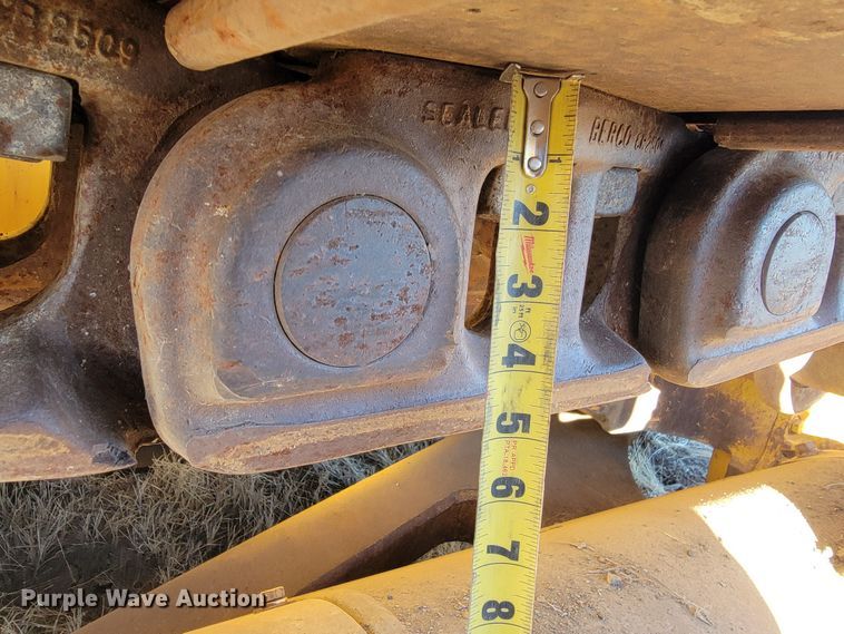 image for item ME9556 1969 Caterpillar D9G  crawler tractor