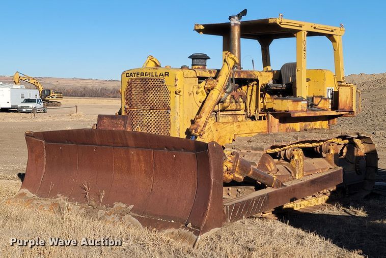 image for item ME9557 1967 Caterpillar D8H  dozer