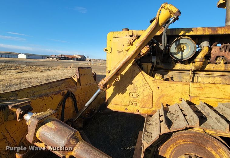 image for item ME9557 1967 Caterpillar D8H  dozer