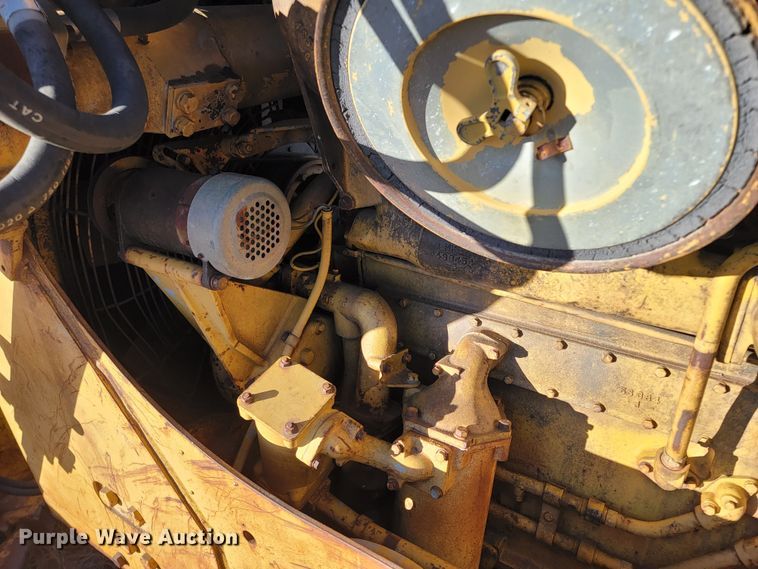 image for item ME9557 1967 Caterpillar D8H  dozer