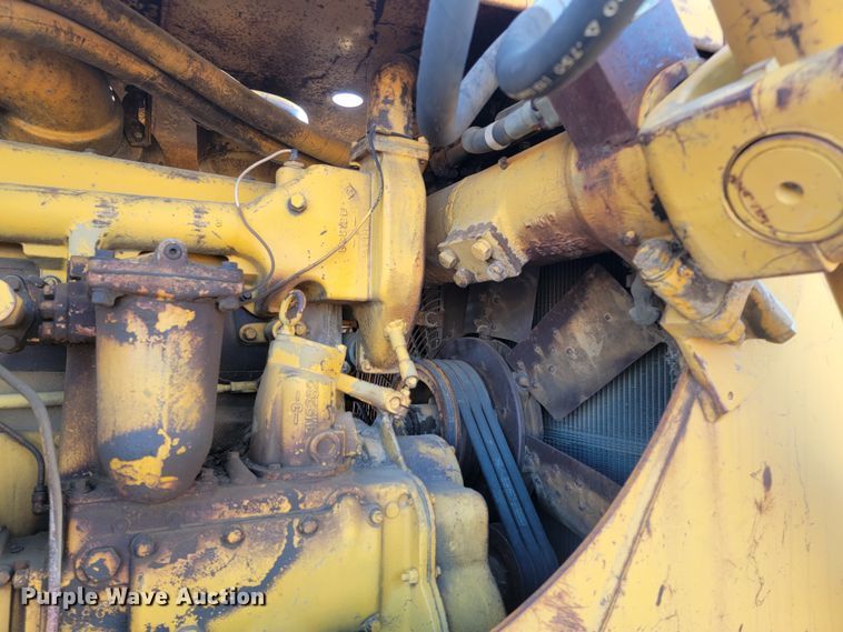 image for item ME9557 1967 Caterpillar D8H  dozer