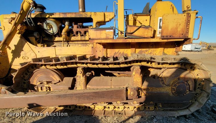 image for item ME9557 1967 Caterpillar D8H  dozer