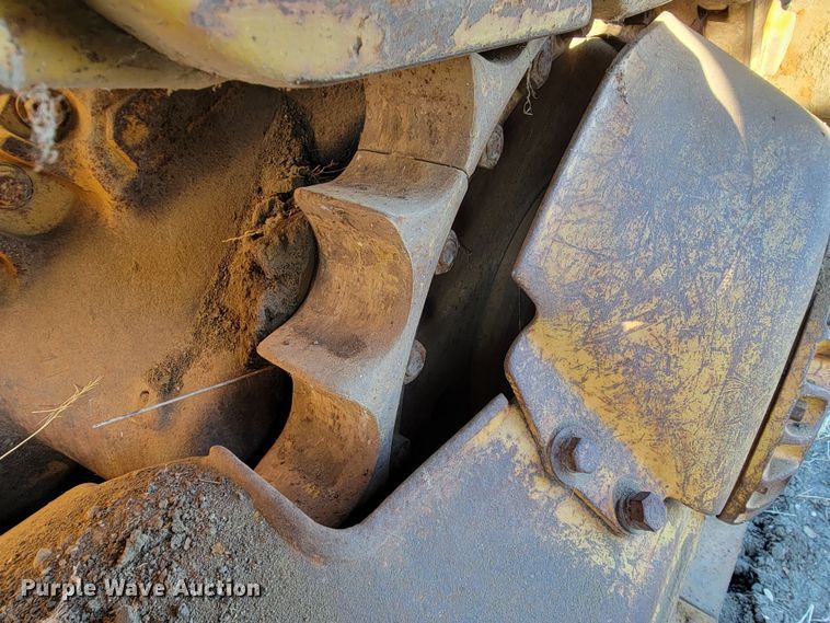 image for item ME9557 1967 Caterpillar D8H  dozer