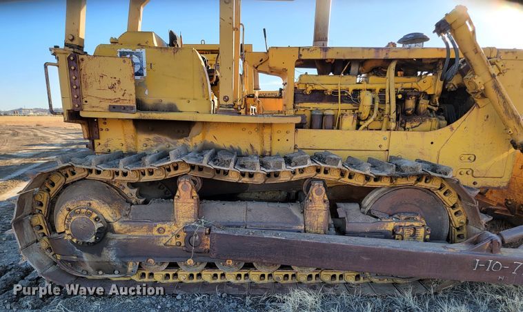 image for item ME9557 1967 Caterpillar D8H  dozer