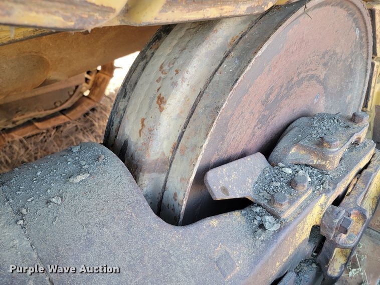 image for item ME9557 1967 Caterpillar D8H  dozer