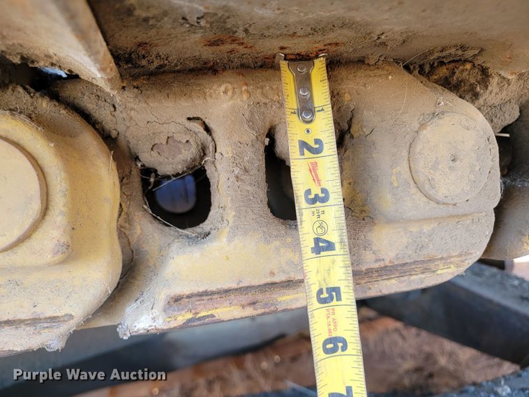 image for item ME9557 1967 Caterpillar D8H  dozer