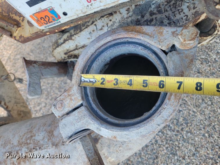 image for item ME9573 2008 Mack MRU concrete pump truck