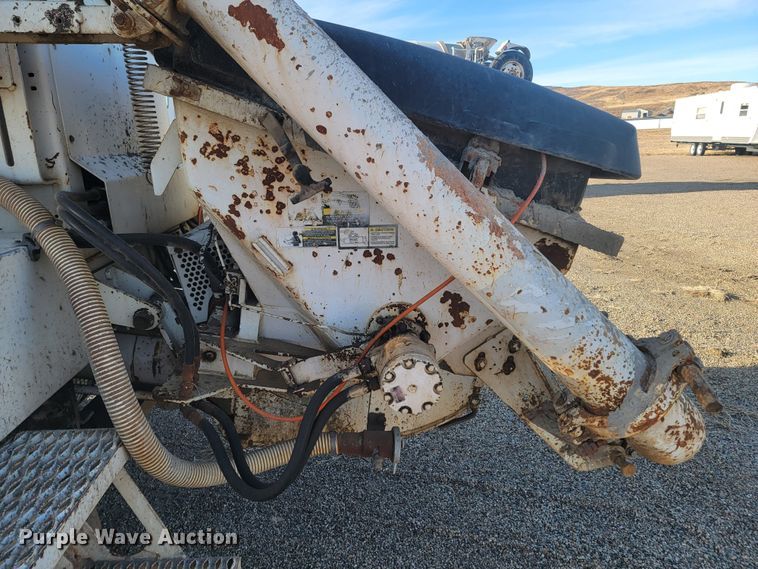 image for item ME9573 2008 Mack MRU concrete pump truck