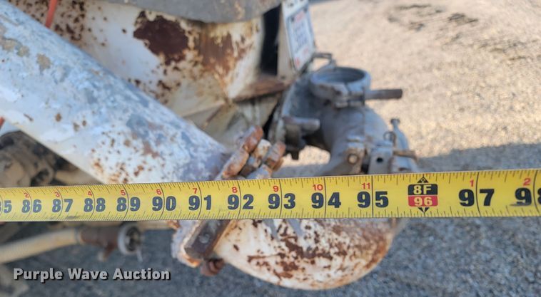 image for item ME9573 2008 Mack MRU concrete pump truck