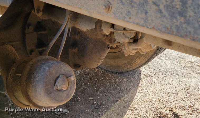 image for item ME9575 2000 GMC C8500  dump truck