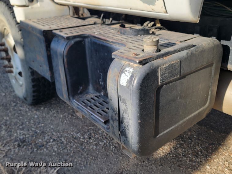 image for item ME9575 2000 GMC C8500  dump truck