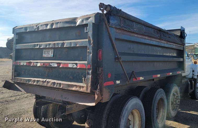 image for item ME9575 2000 GMC C8500  dump truck