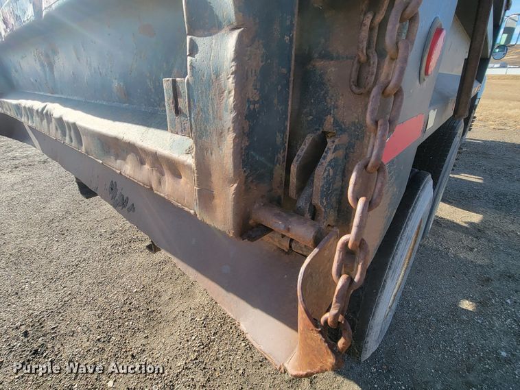 image for item ME9575 2000 GMC C8500  dump truck