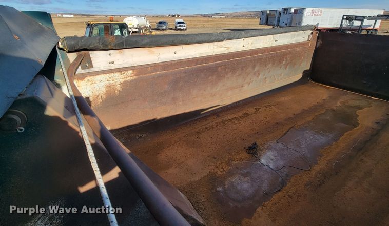 image for item ME9575 2000 GMC C8500  dump truck